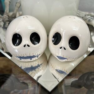 Jack and Sally Nightmare before Christmas salt and pepper shakers pottery set